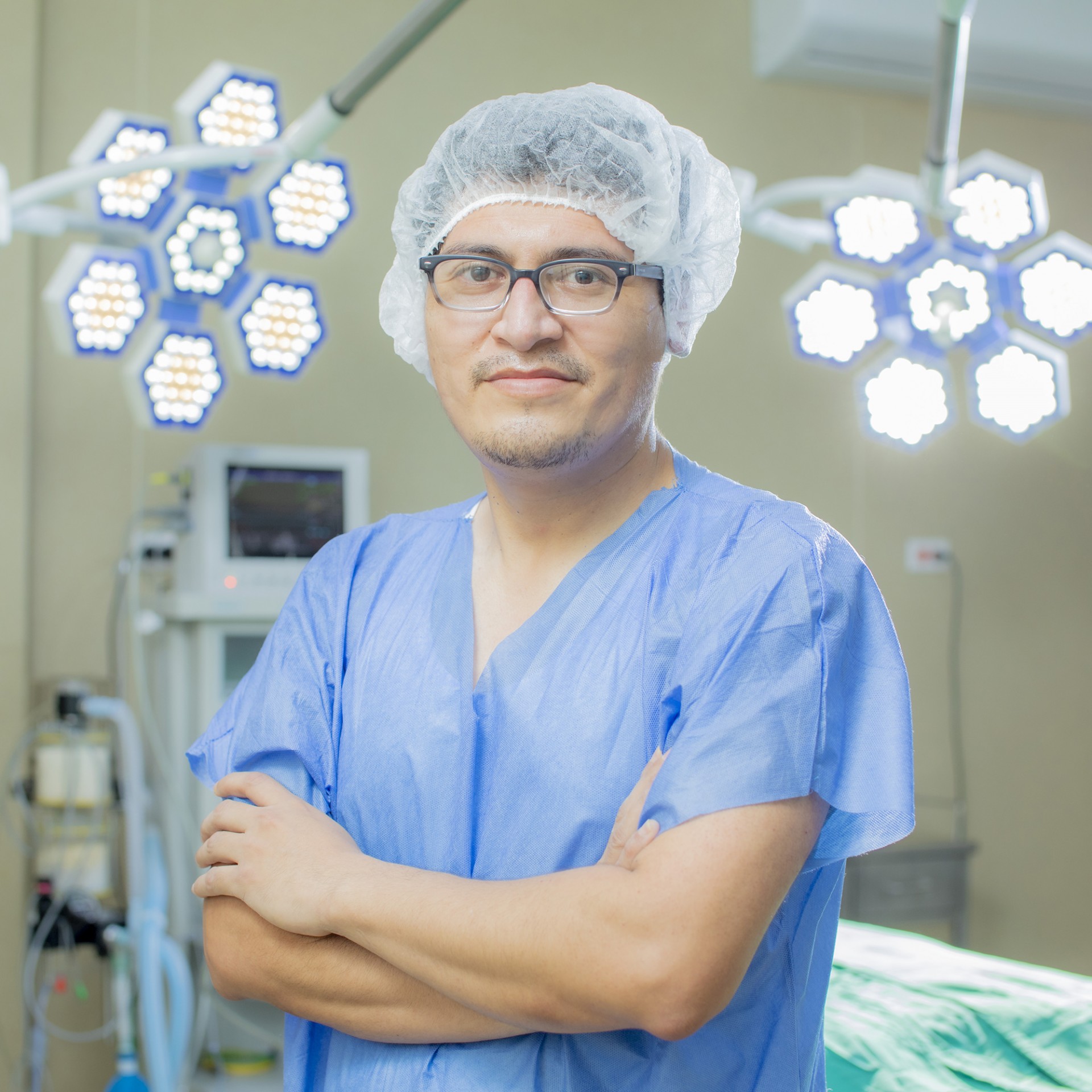 Dr. Dino Olivera Siaden